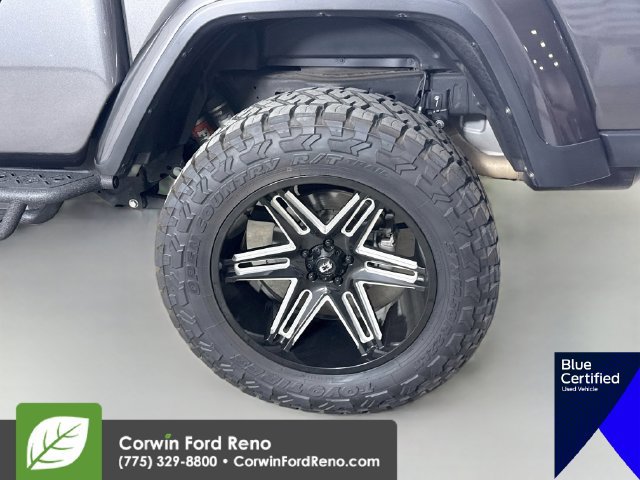 Used 2021 Jeep Gladiator Mojave AWD/4WD image 32