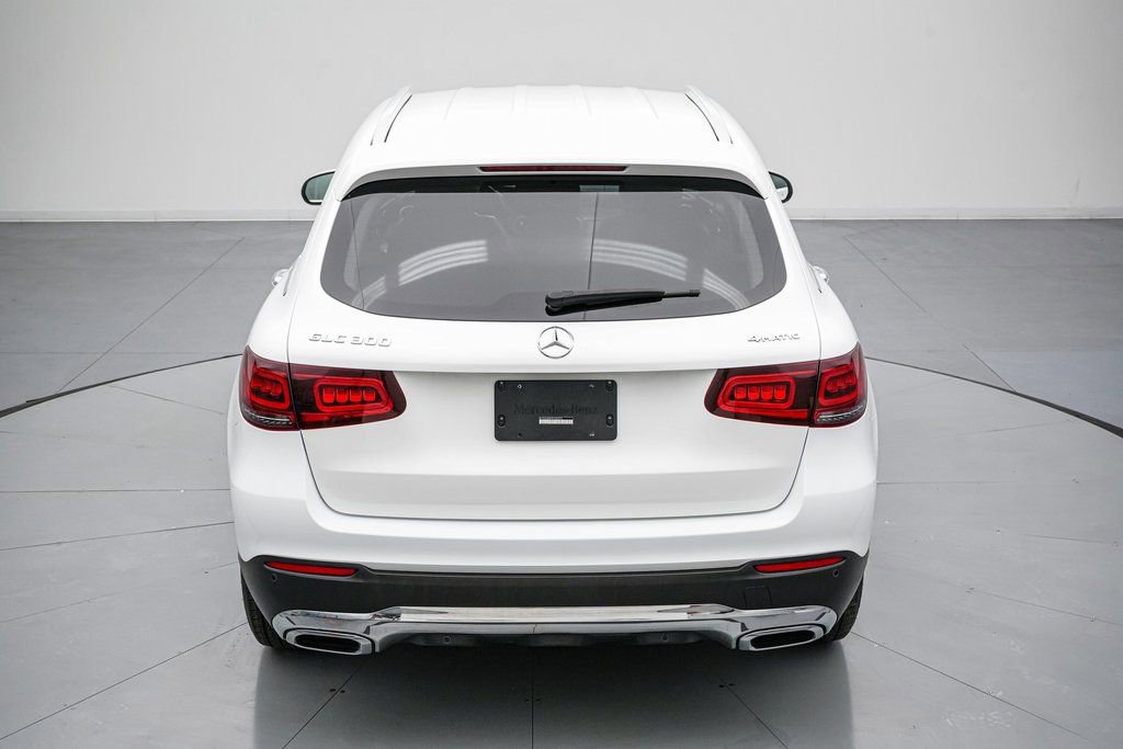 Used 2022 Mercedes-Benz GLC 300 4MATIC image 4