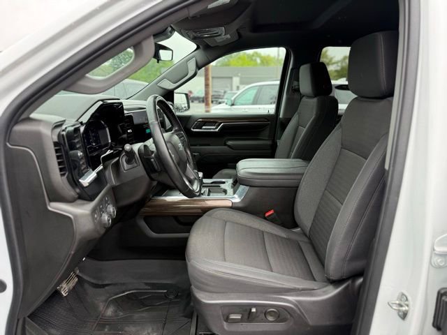 Used 2024 Chevrolet Silverado 1500 RST w/ Protection Package AWD/4WD image 12