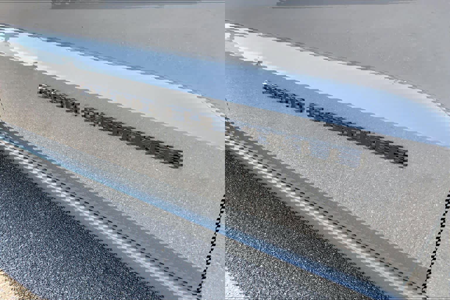 Used 2021 Jeep Grand Cherokee Laredo X image 12