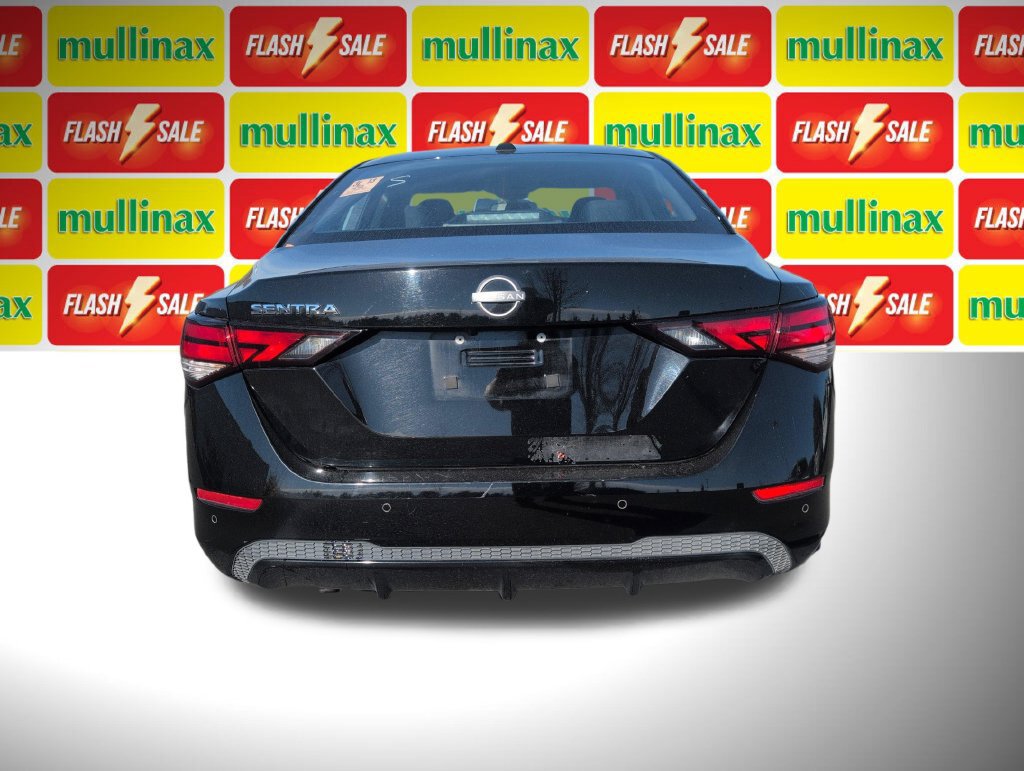 Used 2025 Nissan Sentra SV FWD image 29