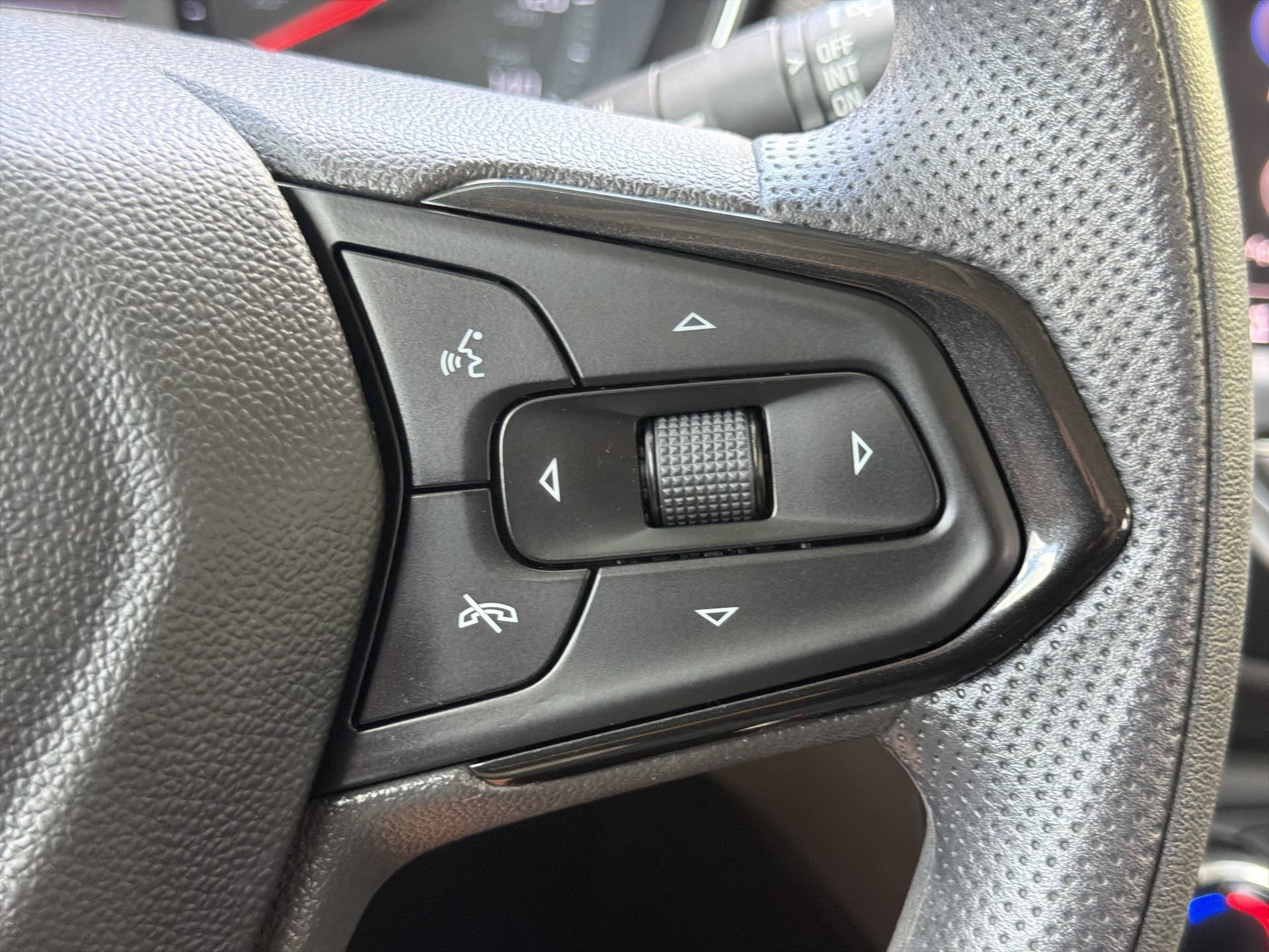 Used 2022 Chevrolet TrailBlazer LT FWD image 62