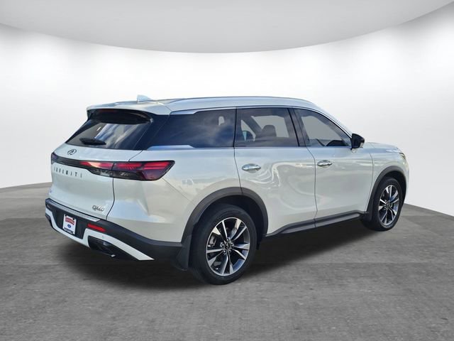 Used 2023 INFINITI QX60 Luxe w/ Cargo Package image 4