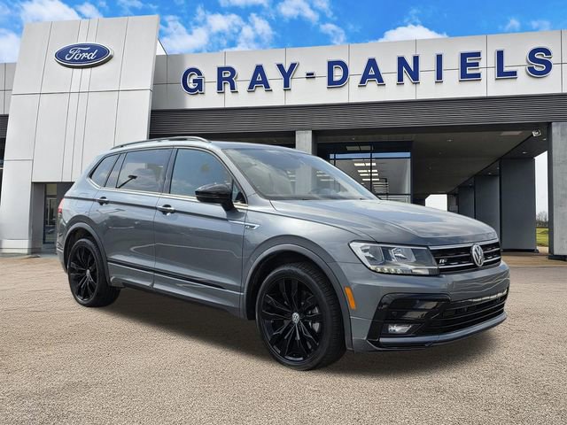 Used 2021 Volkswagen Tiguan SE R-Line image 1