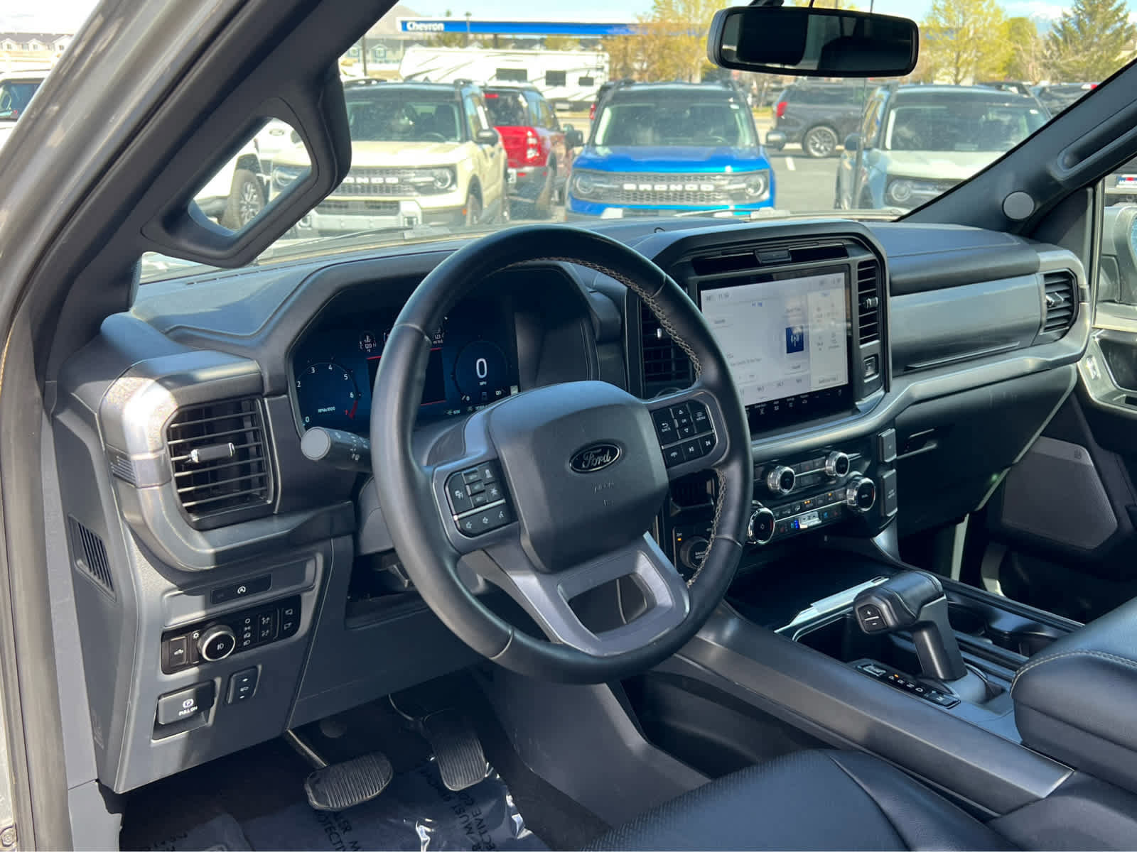 Certified 2025 Ford F150 Lariat image 30