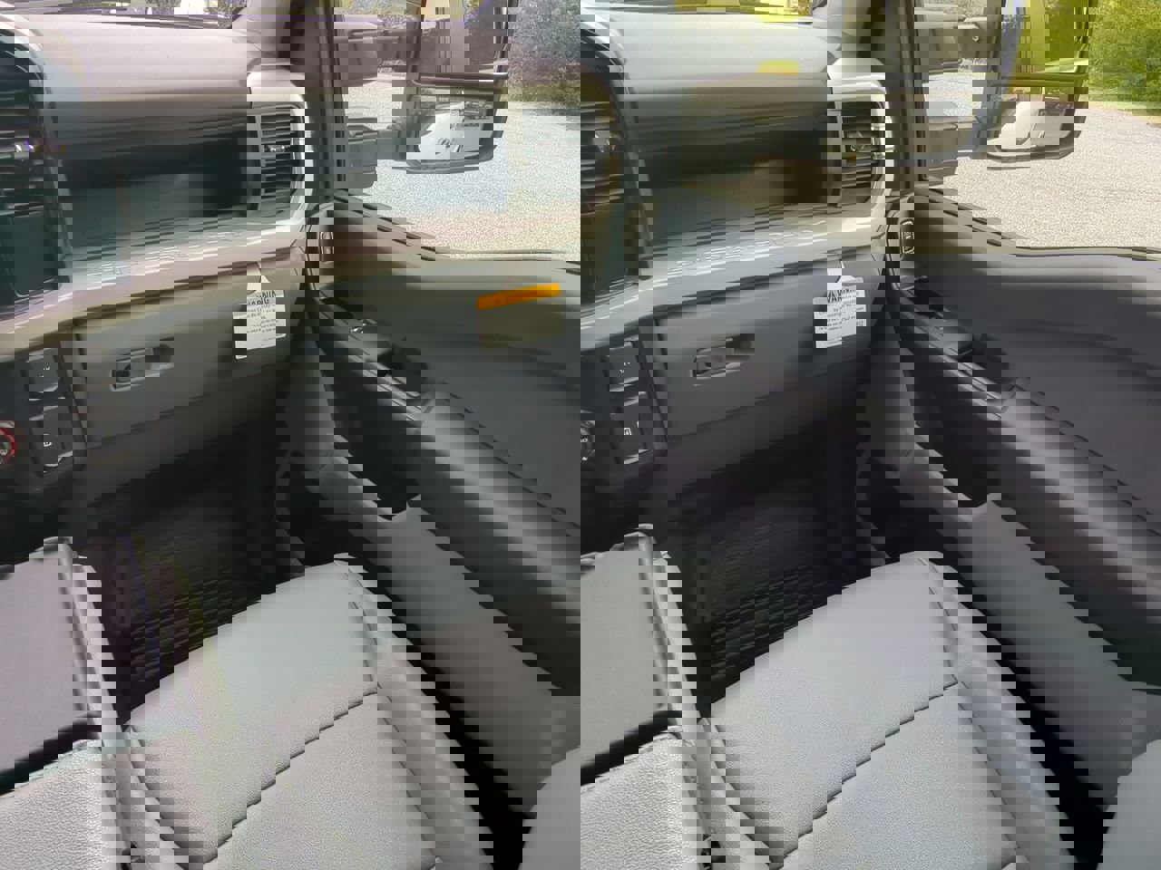 Certified 2024 Ford F250 XL w/ FX4 Off-Road Package image 15