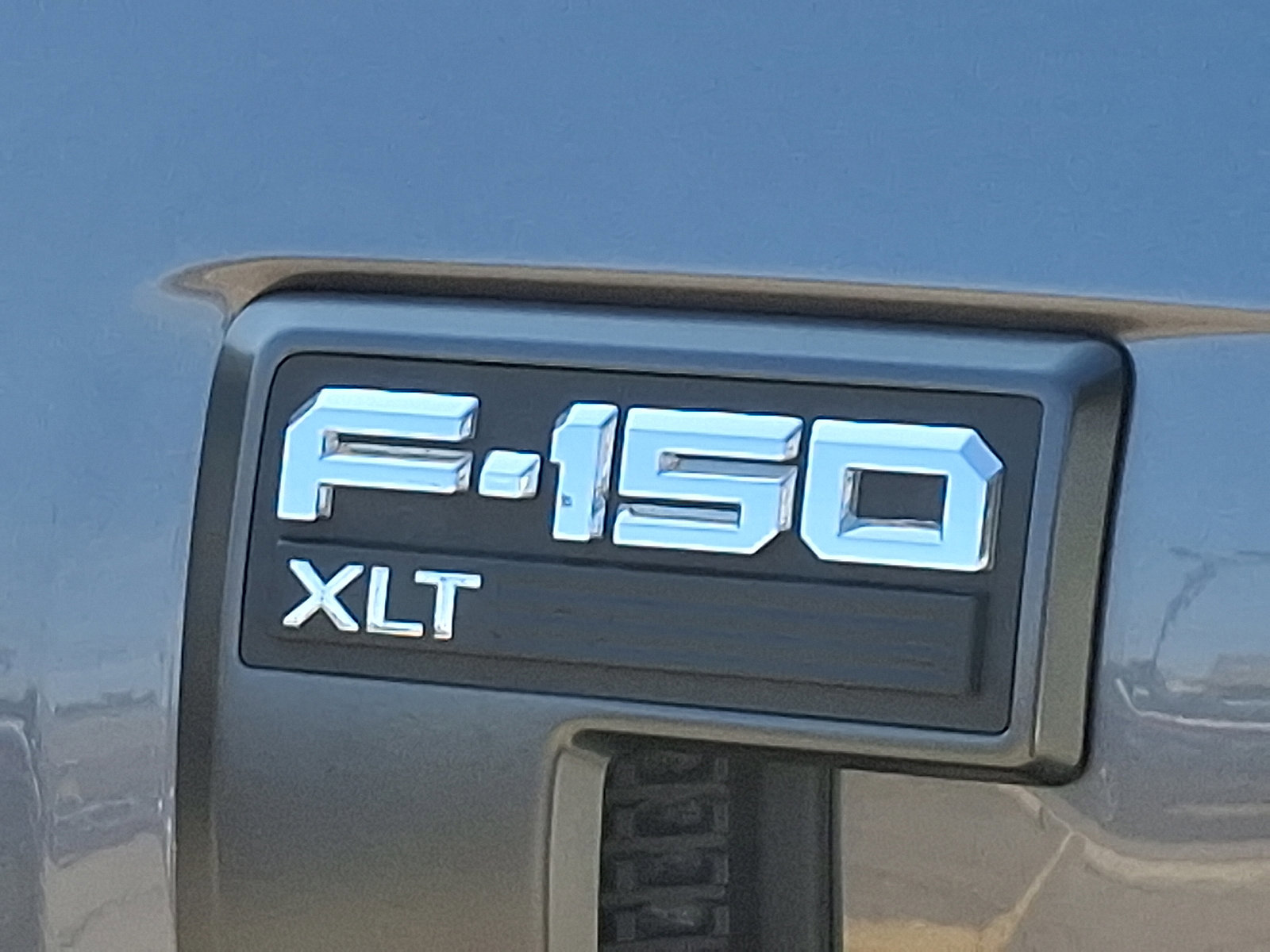 Certified 2022 Ford F150 XLT w/ Equipment Group 302A High image 30