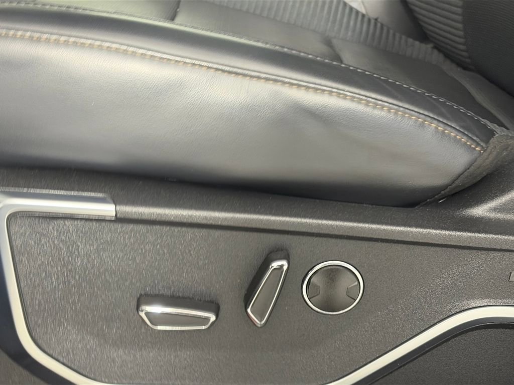 Certified 2023 Ford F150 Raptor w/ Raptor 37 Performance Package image 27