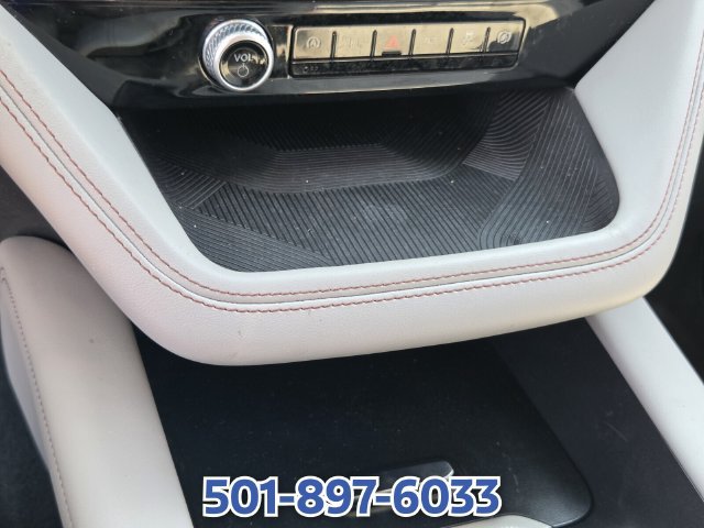 Certified 2025 Ford Explorer Active w/ Active Comfort Package AWD/4WD image 21