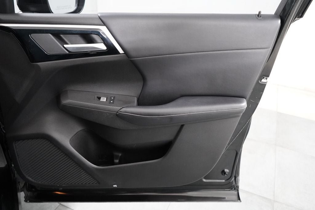Used 2023 Mitsubishi Outlander SE FWD image 24