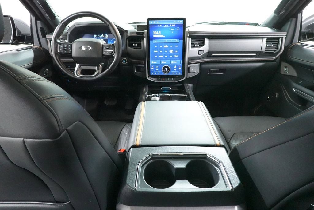 Certified 2023 Ford Expedition Platinum AWD/4WD image 11