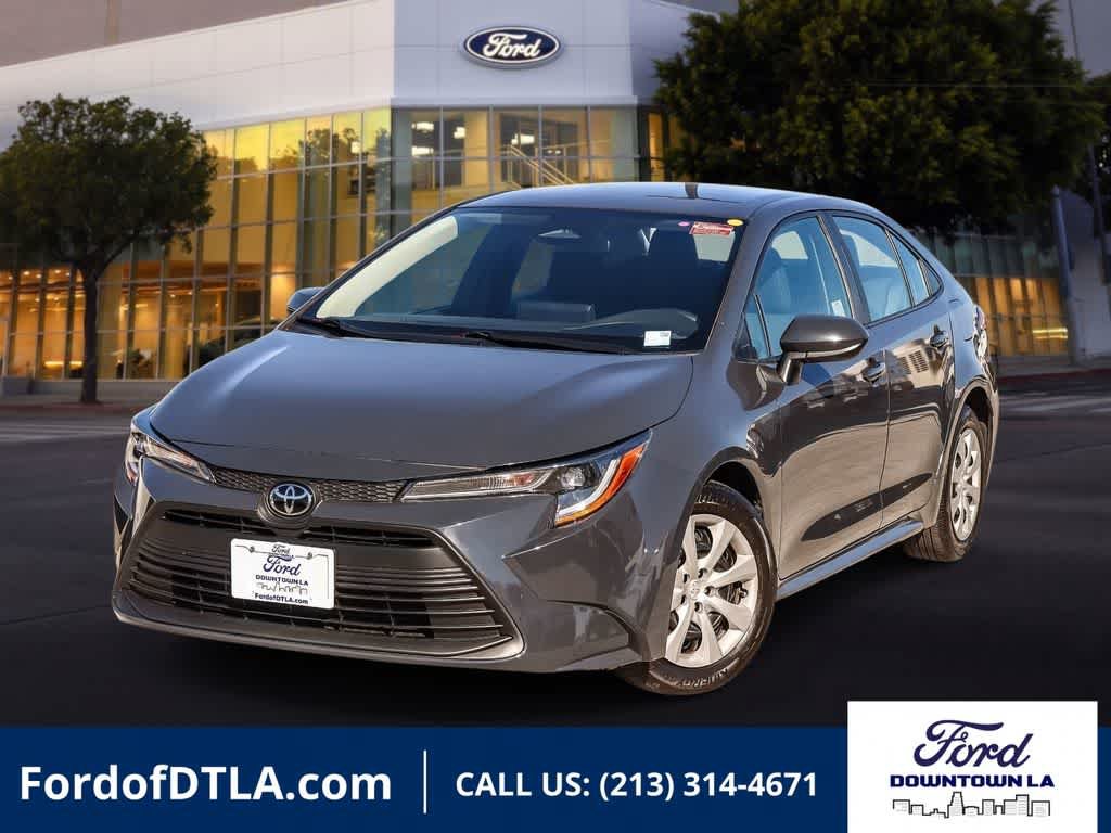 Used 2024 Toyota Corolla LE FWD image 1