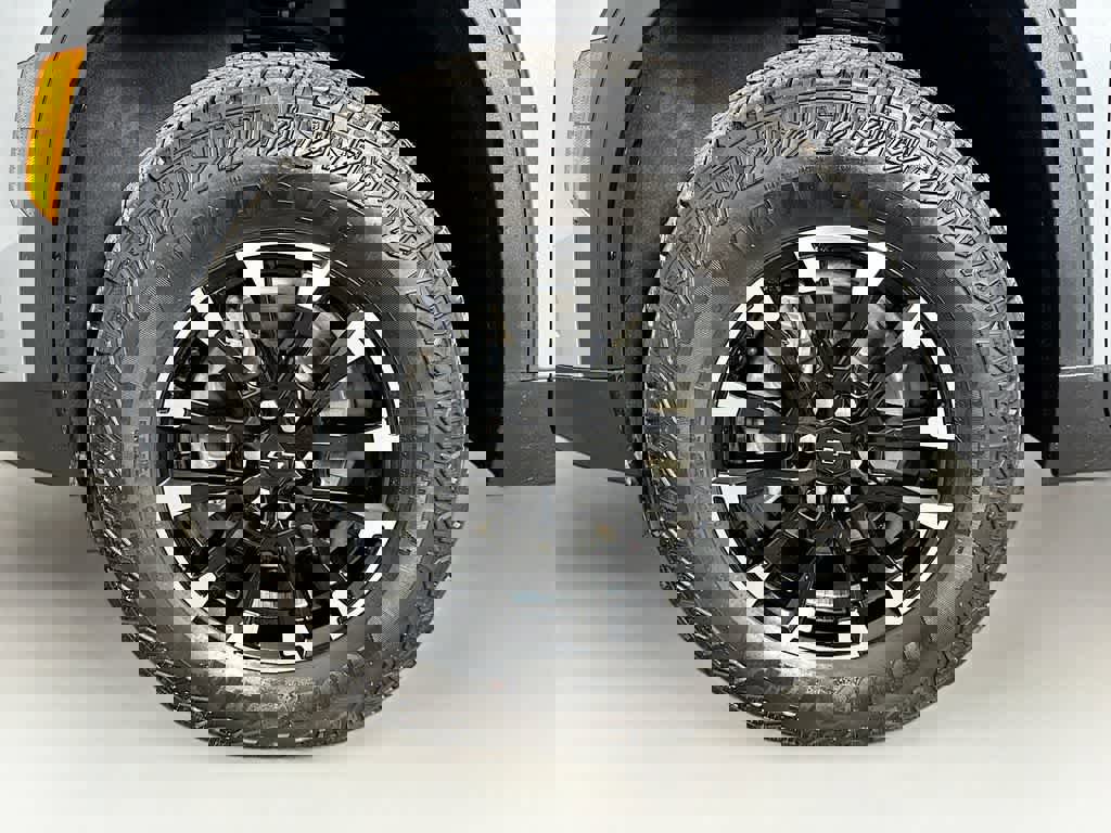 Used 2024 Chevrolet Traverse Z71 w/ LPO, Floor Liner Package image 11