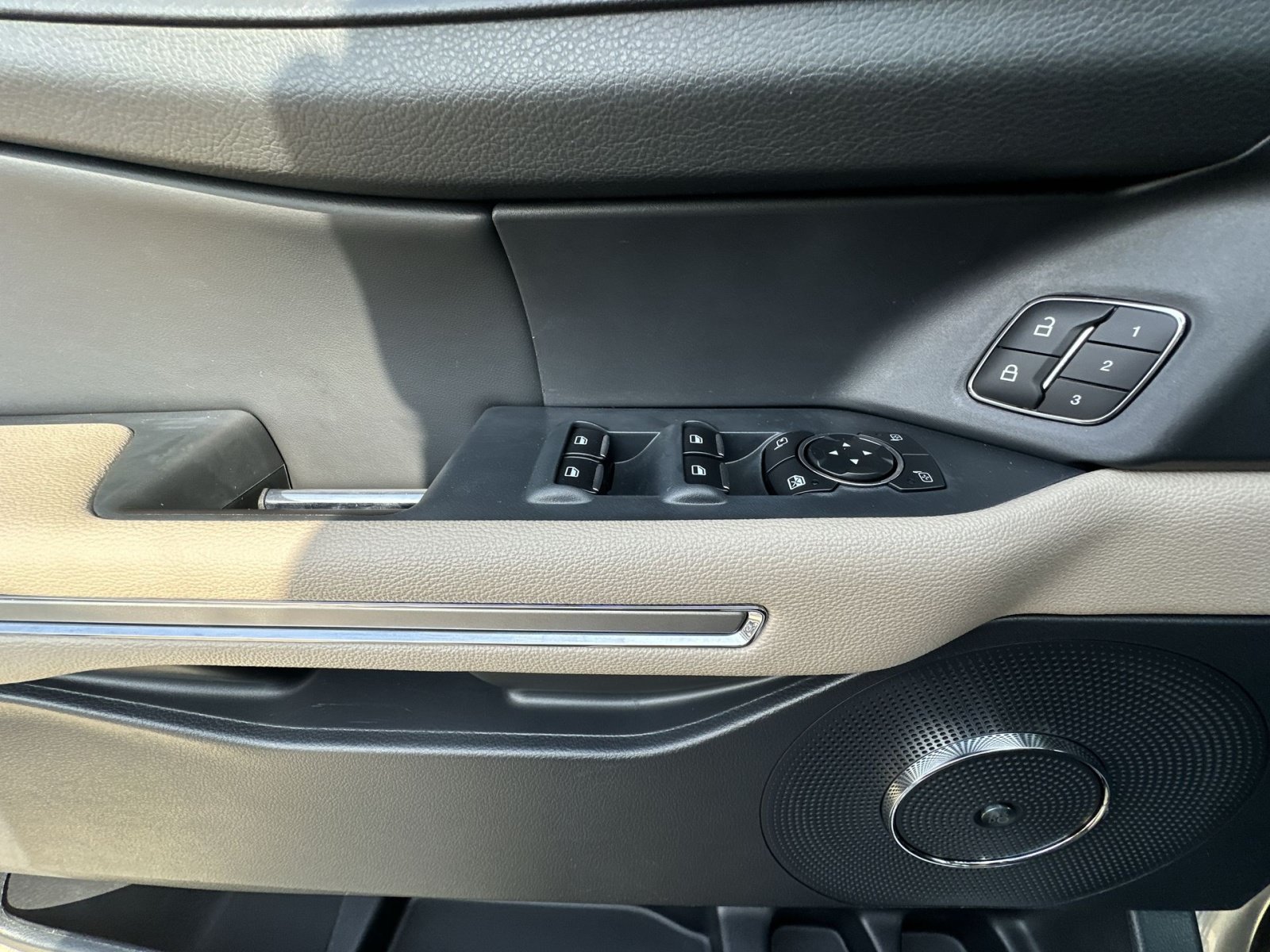 Certified 2024 Ford Expedition Limited AWD/4WD image 23