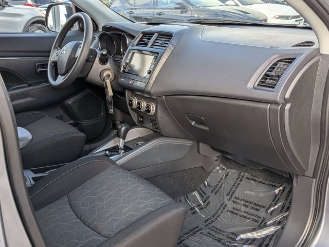 Used 2025 Mitsubishi Outlander Sport ES AWD/4WD image 25