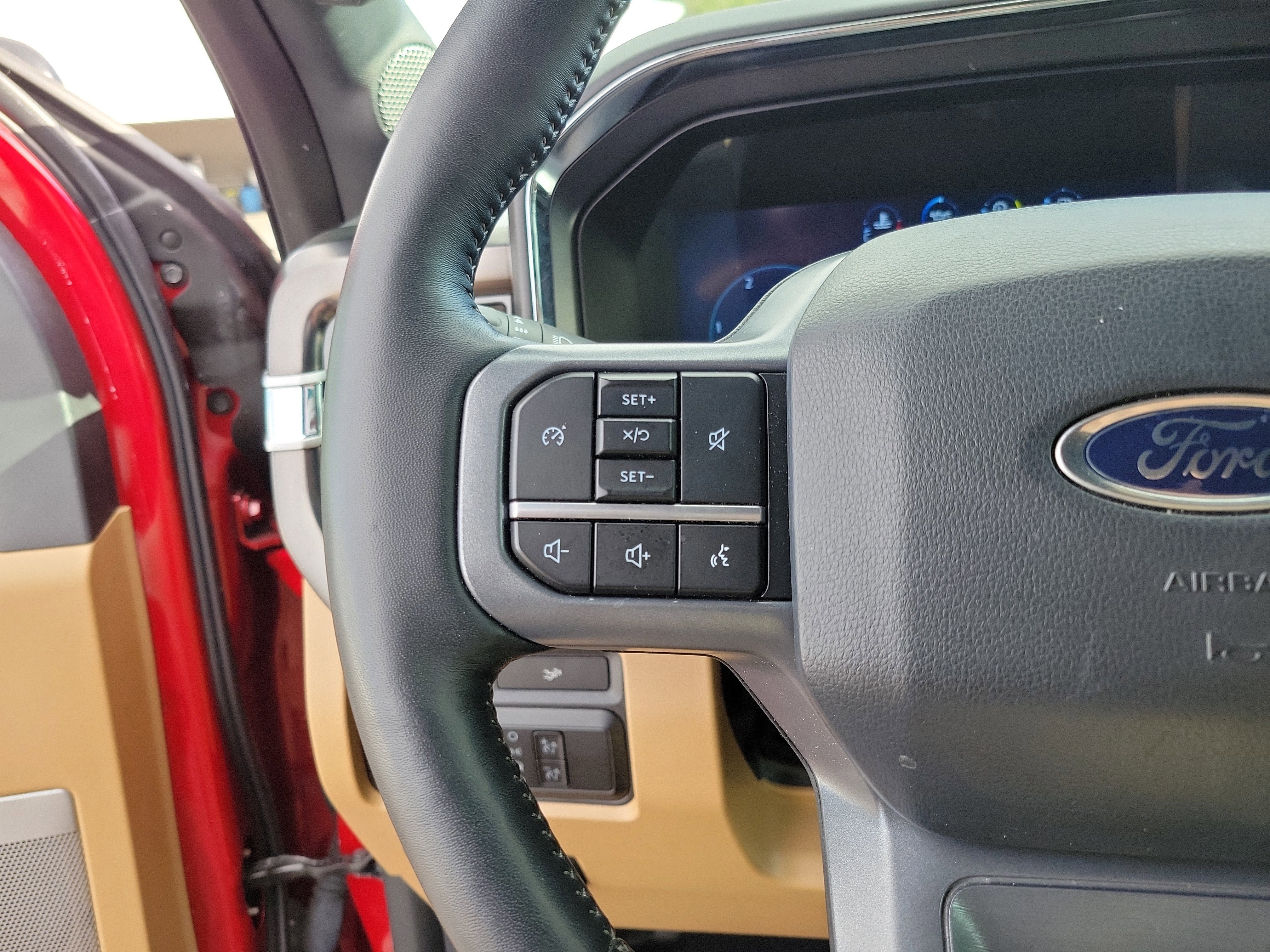 Certified 2024 Ford F250 Lariat w/ Sport Appearance Package image 12