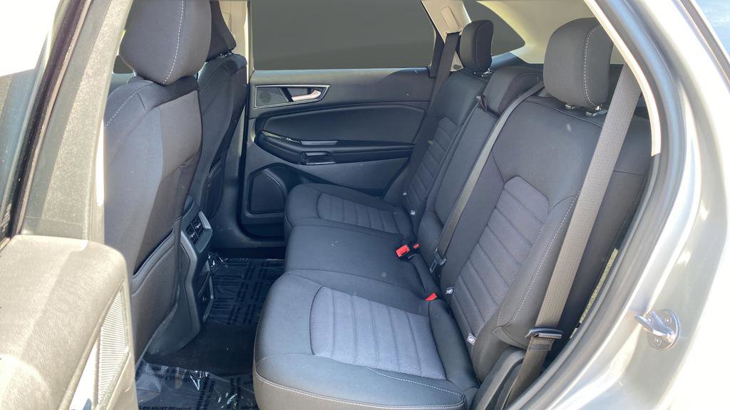 Certified 2024 Ford Edge SE w/ Black Appearance Package AWD/4WD image 24