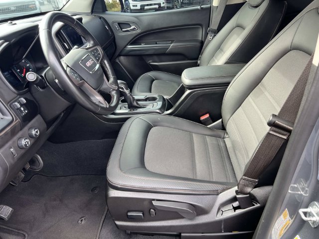 Used 2022 GMC Canyon AT4 w/ Trailering Package AWD/4WD image 18