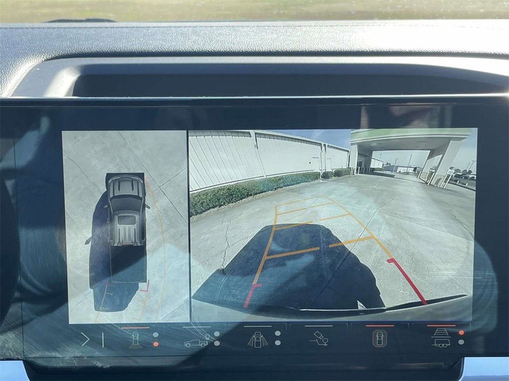 Used 2024 Chevrolet Silverado 1500 LTZ image 20