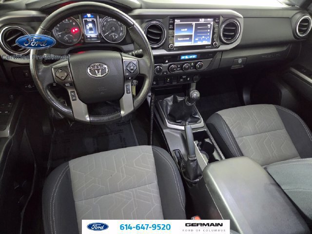Used 2022 Toyota Tacoma TRD Sport w/ Technology Package AWD/4WD image 16
