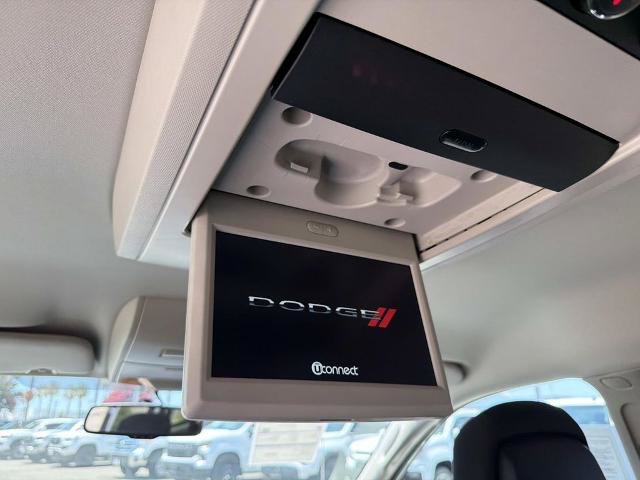 Used 2017 Dodge Grand Caravan SE w/ Power Window Group FWD image 18