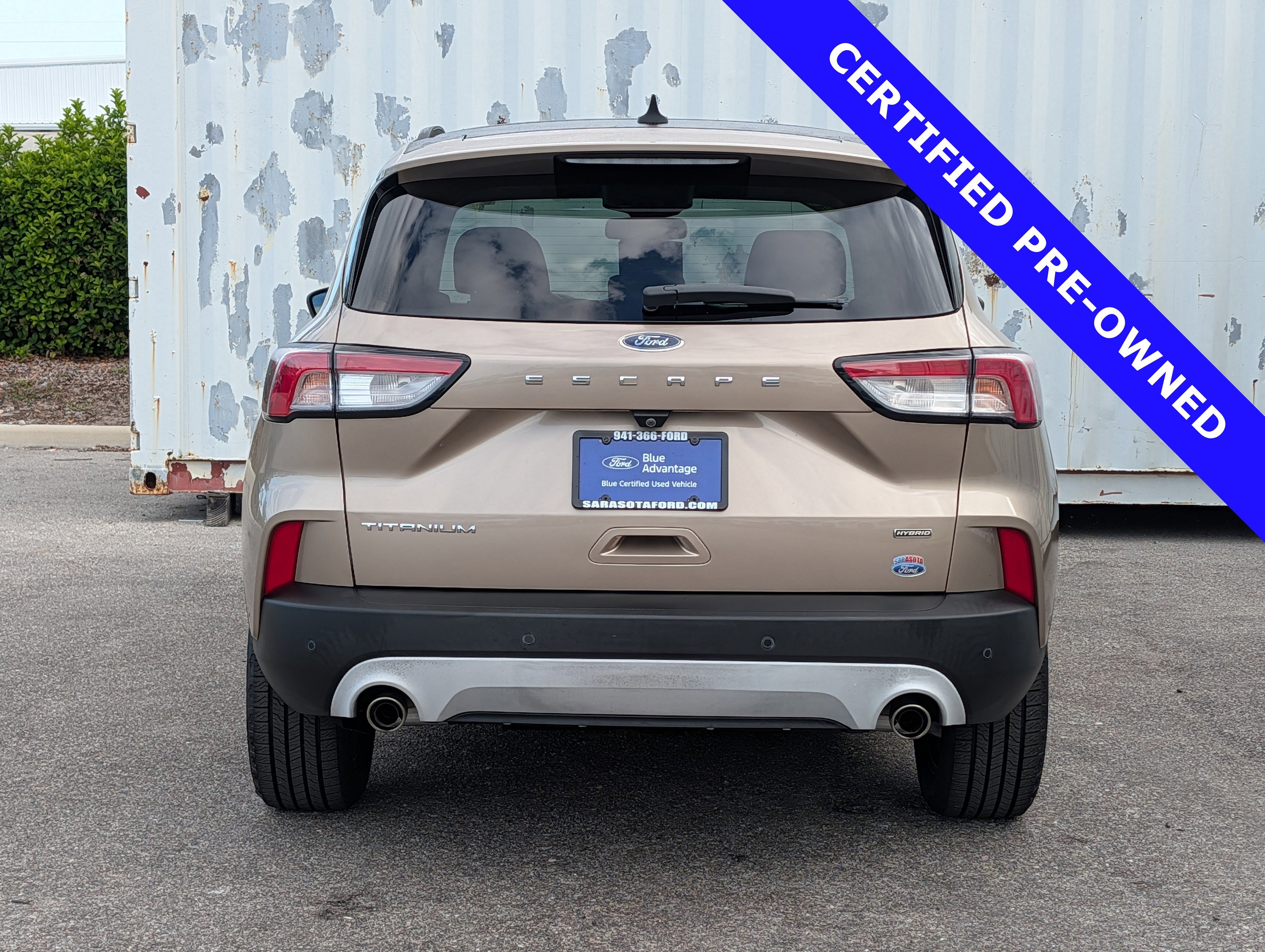 Certified 2021 Ford Escape Titanium FWD image 4