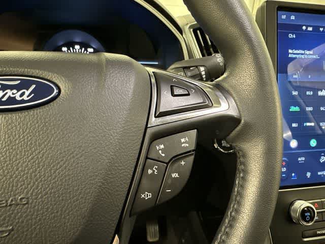 Certified 2024 Ford Edge Titanium w/ Equipment Group 301A AWD/4WD image 10