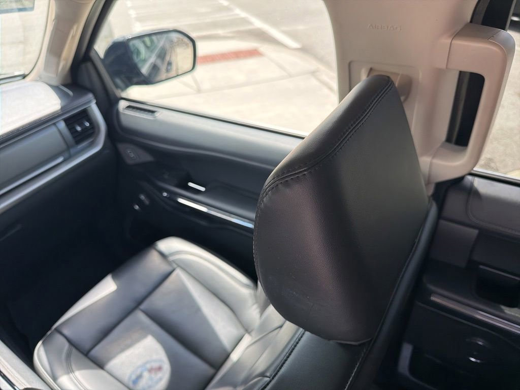 Certified 2024 Ford Expedition XLT RWD image 23