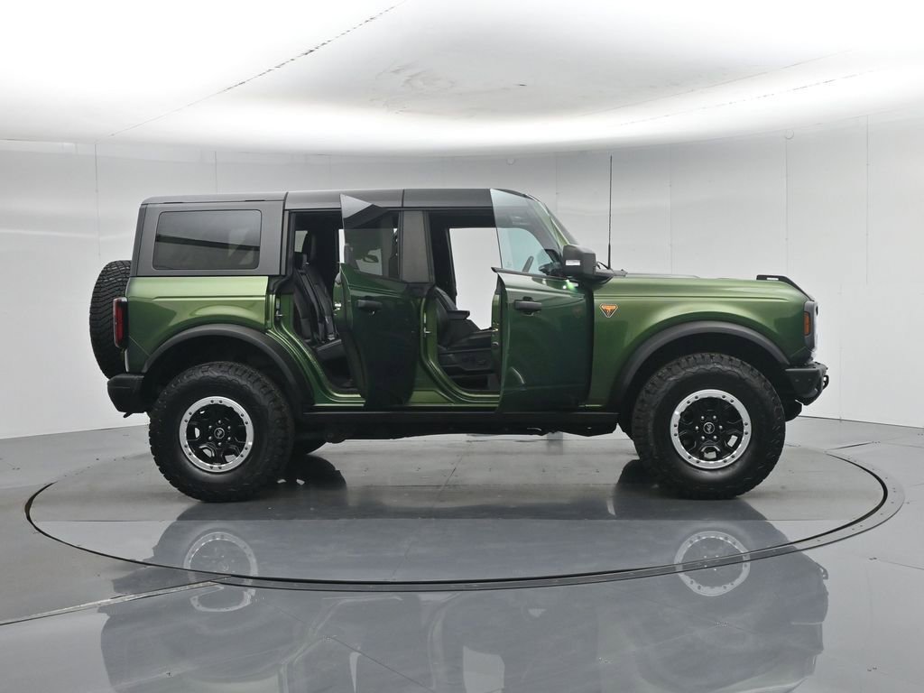 Certified 2023 Ford Bronco Badlands w/ Sasquatch Package AWD/4WD image 5
