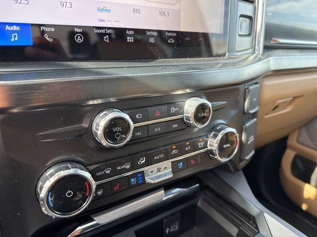 Certified 2025 Ford F350 Lariat w/ Lariat Ultimate Package AWD/4WD image 37
