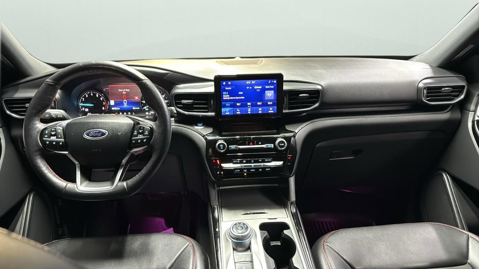 Certified 2023 Ford Explorer ST-Line w/ Class IV Trailer Tow Package image 22