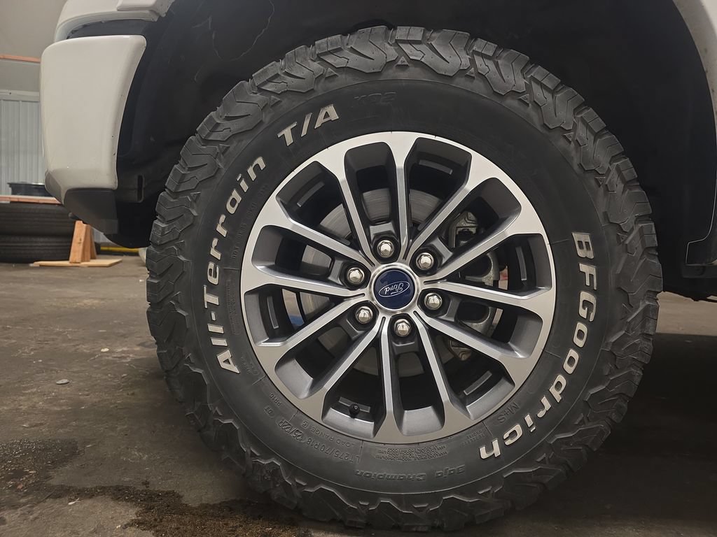 Certified 2020 Ford F150 XLT w/ Equipment Group 302A Luxury AWD/4WD image 9