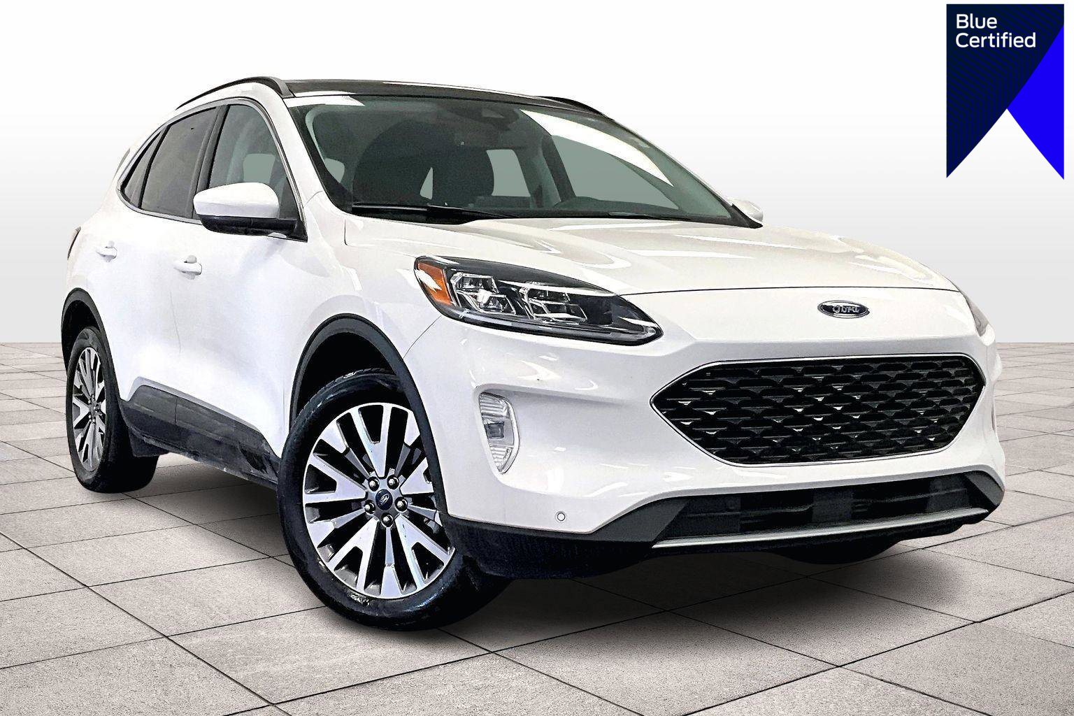 Certified 2022 Ford Escape Titanium w/ Class II Trailer Tow Package