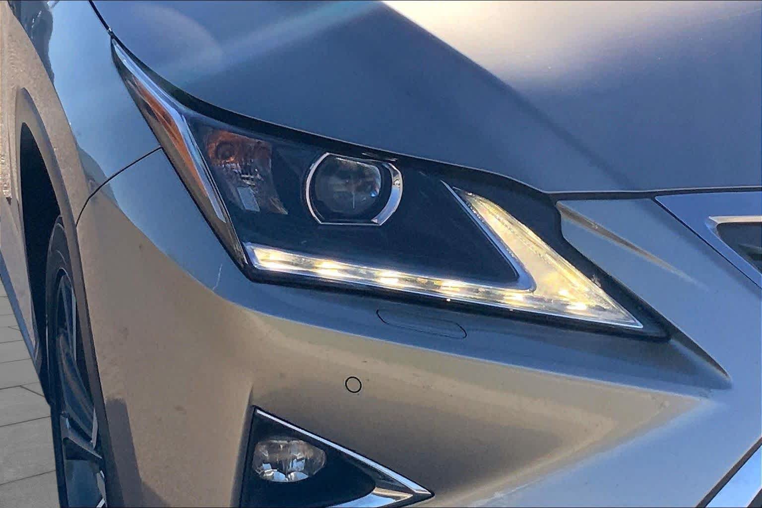 Used 2018 Lexus RX 350 AWD w/ Premium Package image 28