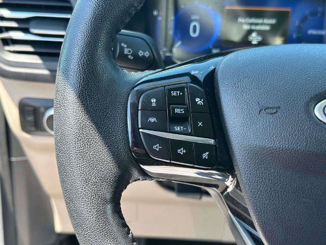 Certified 2021 Ford Escape Titanium AWD/4WD image 23