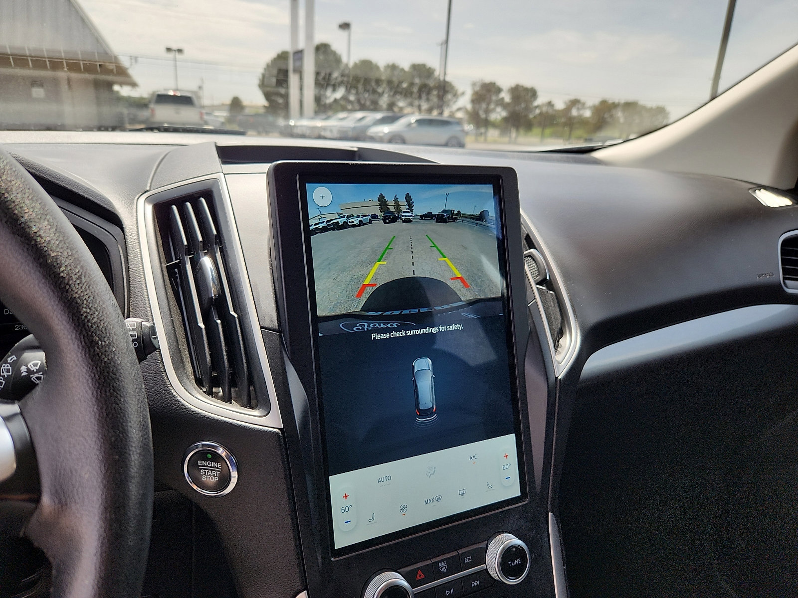 Certified 2024 Ford Edge SEL image 11