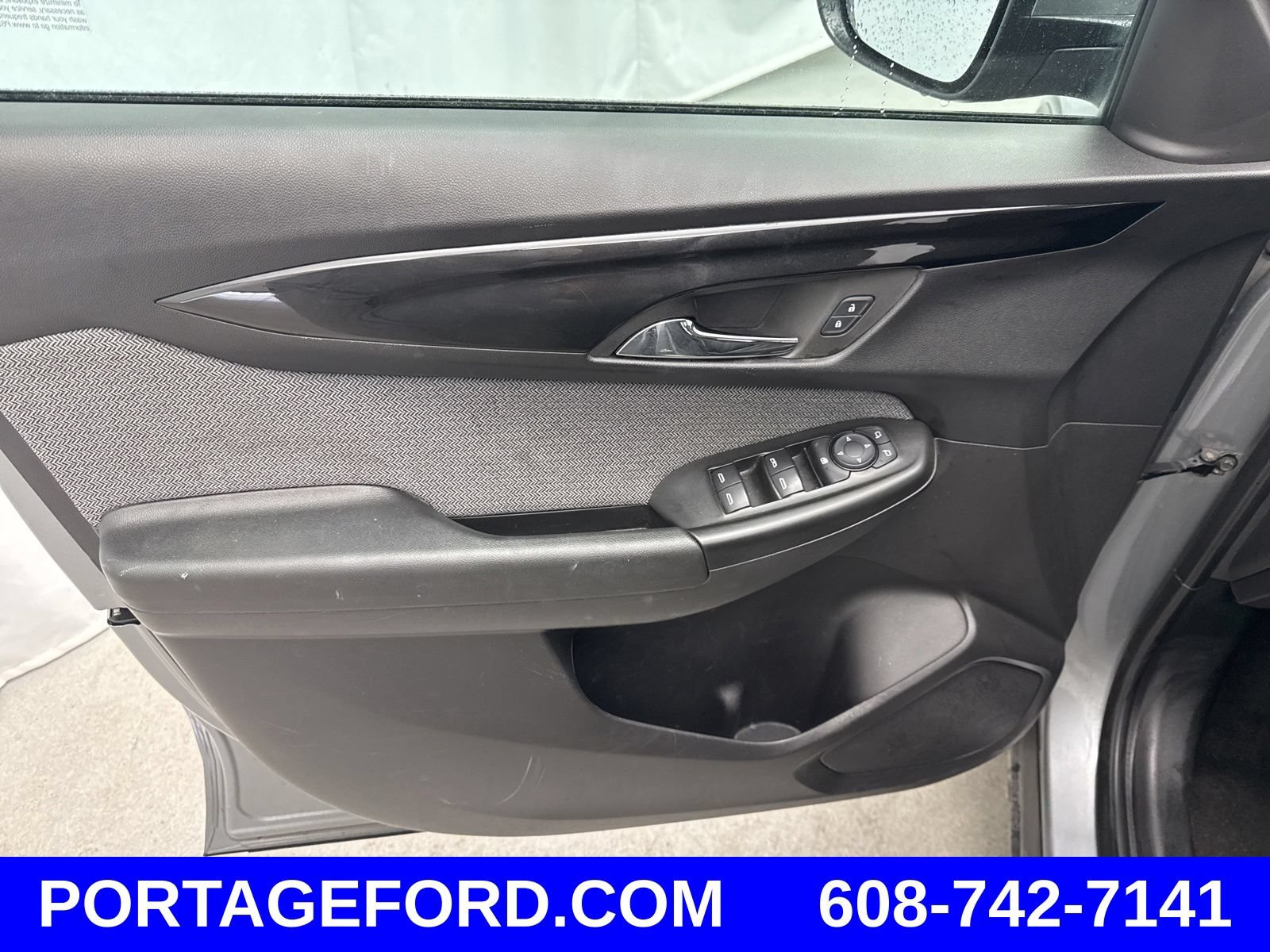 Used 2025 Chevrolet TrailBlazer LT AWD/4WD image 12