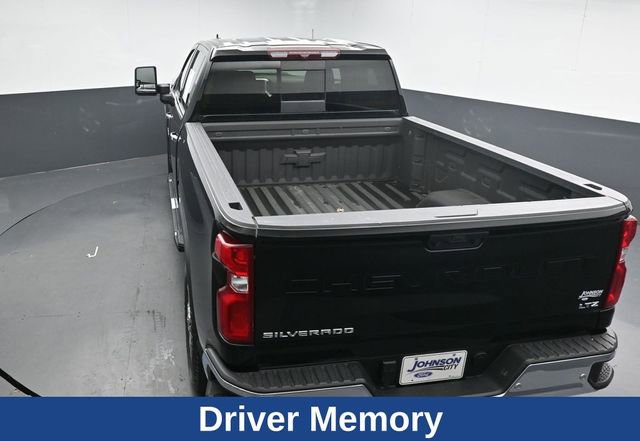 Used 2022 Chevrolet Silverado 2500 LTZ w/ LTZ Plus Package AWD/4WD image 24