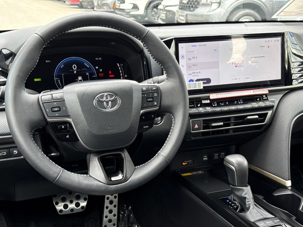 Used 2026 Toyota Camry SE w/ Multimedia Upgrade Package FWD image 32