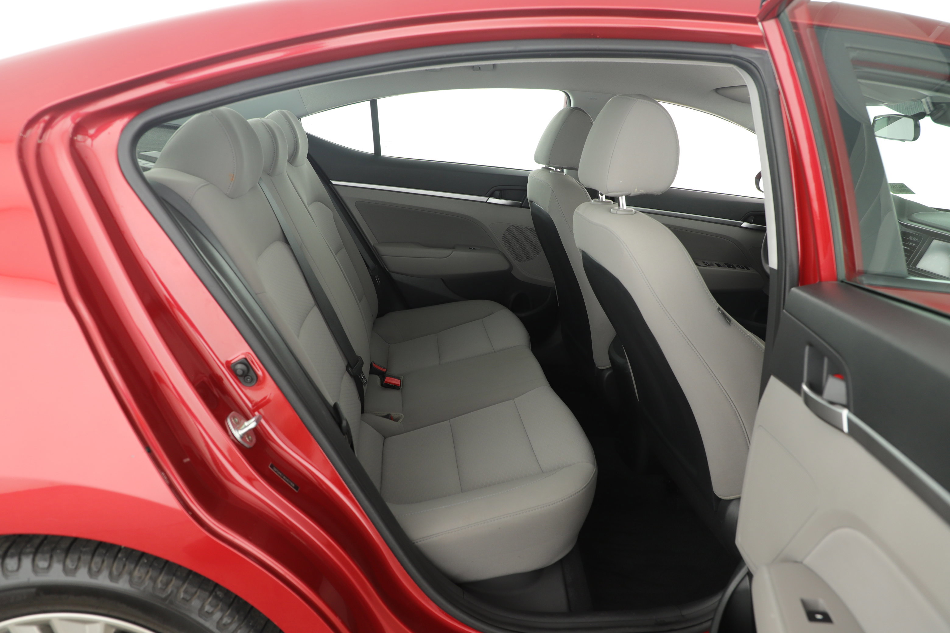 Used 2019 Hyundai Elantra SEL image 17