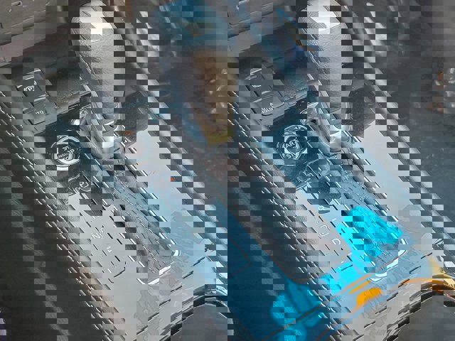 Used 2023 Nissan Kicks SV image 23