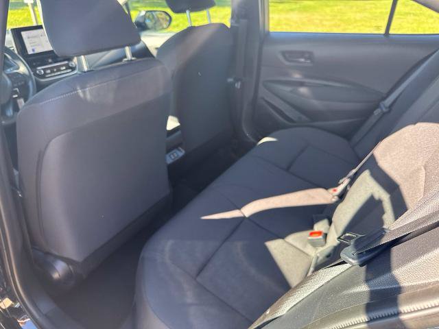 Used 2025 Toyota Corolla LE FWD image 25