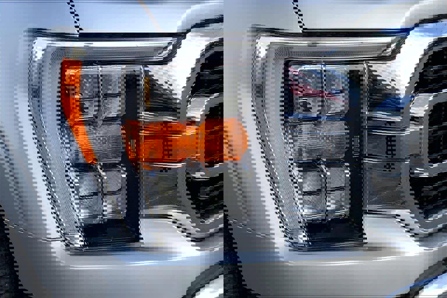 Certified 2022 Ford F150 XLT w/ Equipment Group 302A High image 24