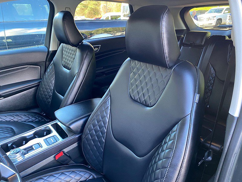 Certified 2023 Ford Edge Titanium AWD/4WD image 25