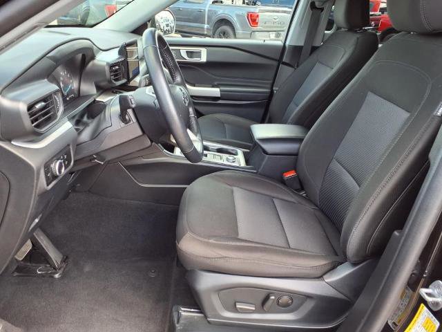 Certified 2023 Ford Explorer XLT image 7