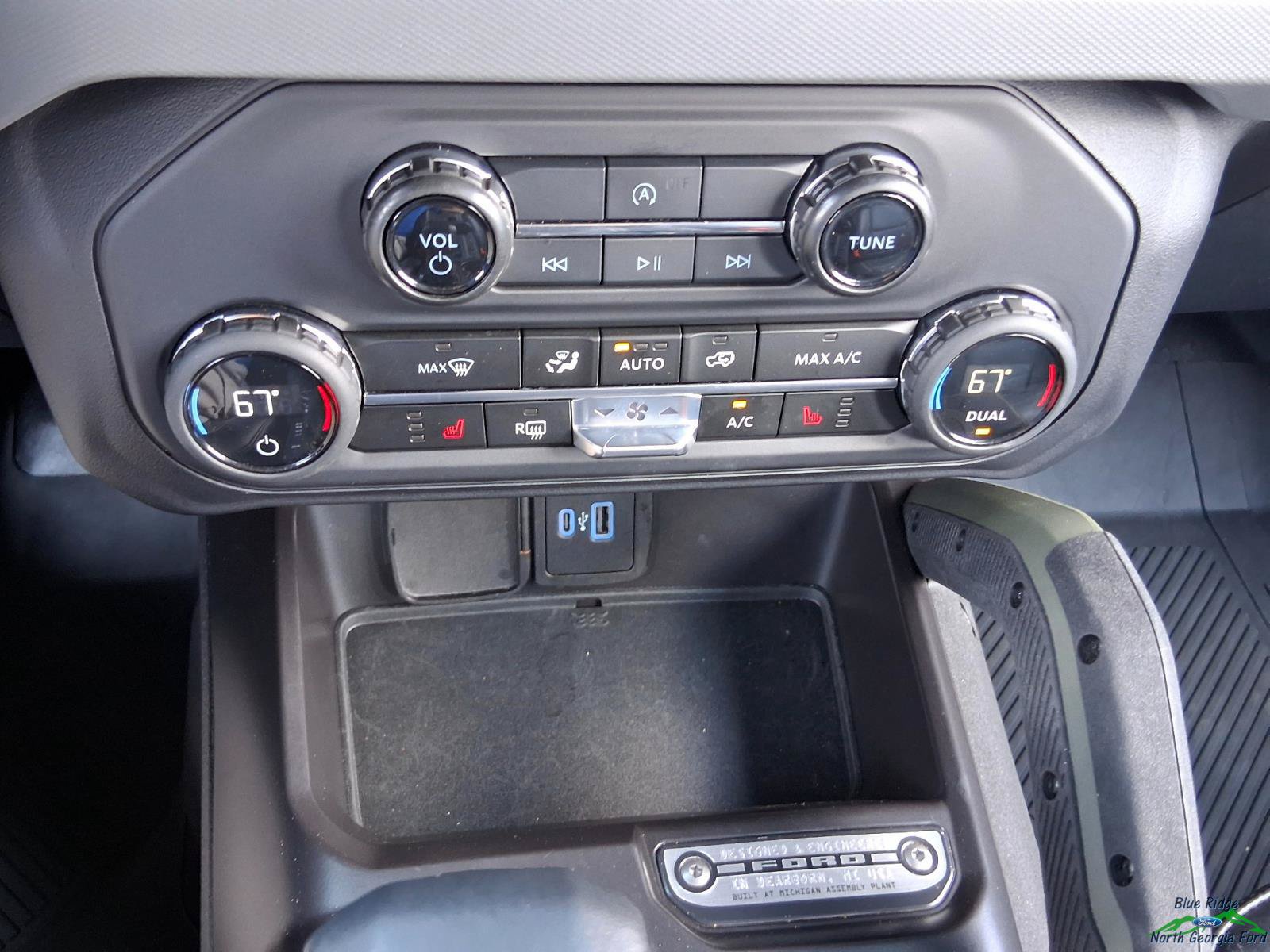 Certified 2024 Ford Bronco Everglades AWD/4WD image 21