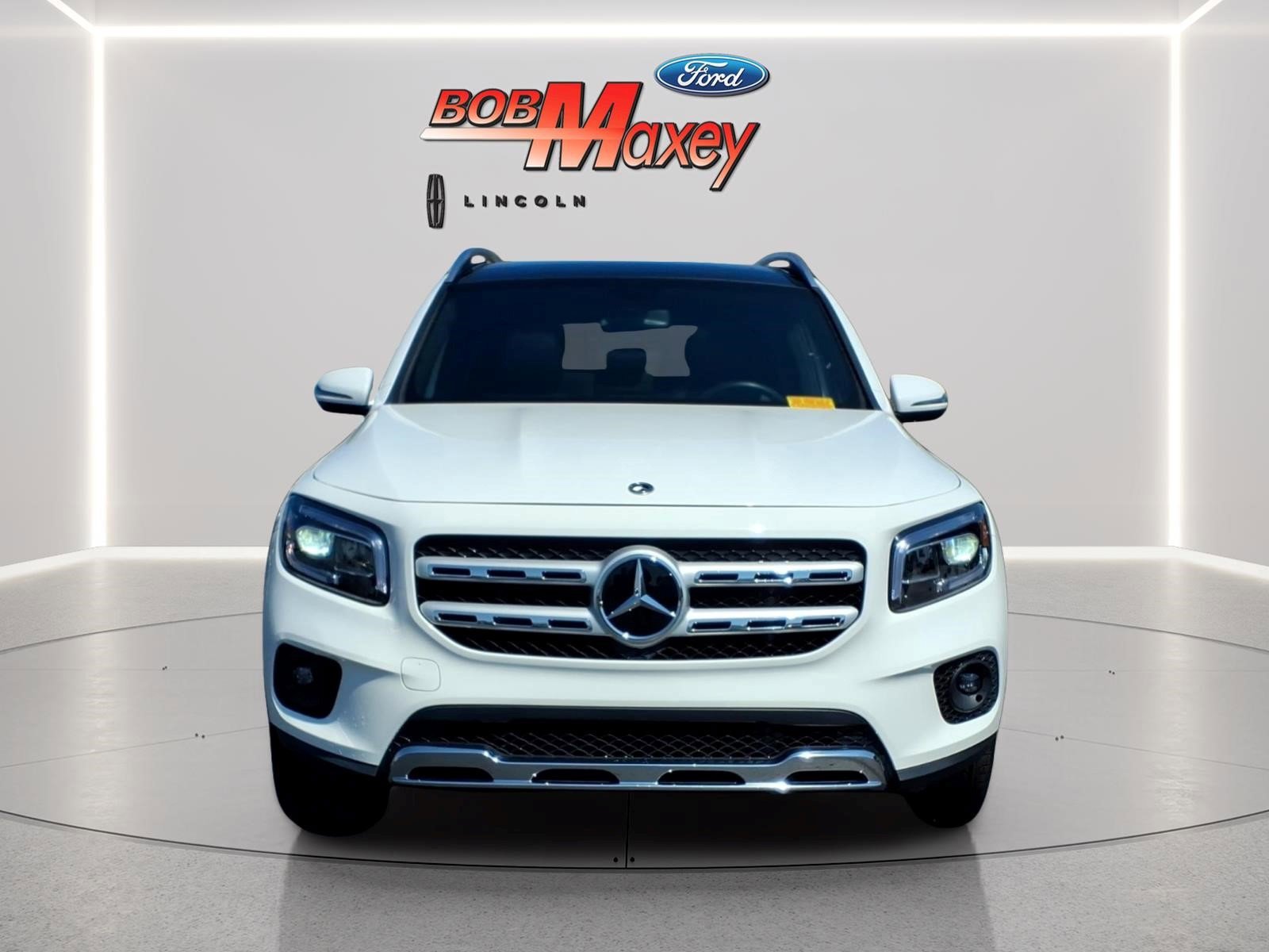 Used 2022 Mercedes-Benz GLB 250 4MATIC image 7