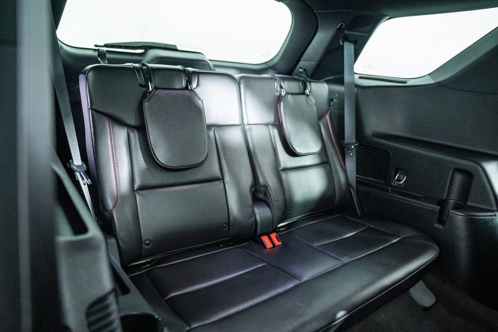 Certified 2022 Ford Explorer ST-Line w/ Class IV Trailer Tow Package image 37