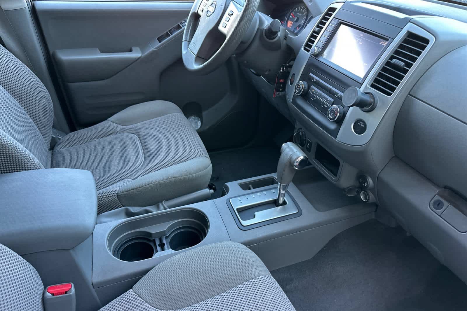 Used 2019 Nissan Frontier SV AWD/4WD image 15