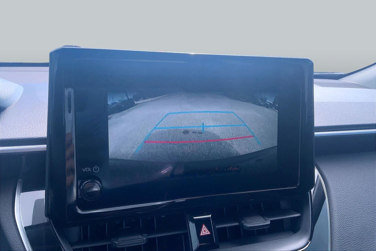 Used 2024 Toyota Corolla Cross LE FWD image 27